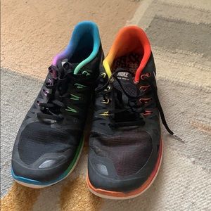 Nike free 5.0 Be True Edition